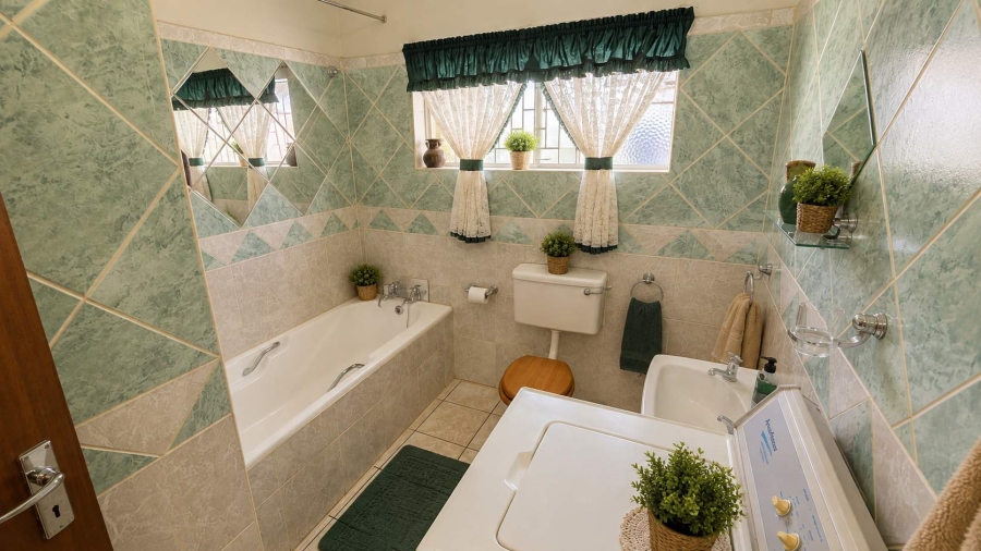 4 Bedroom Property for Sale in Fauna Free State